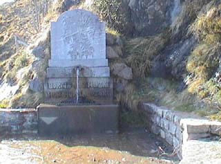 fontaine d'ahuzki