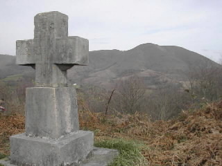 la croix, Erretzu