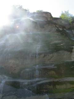 cascade de pista, depuis le bas